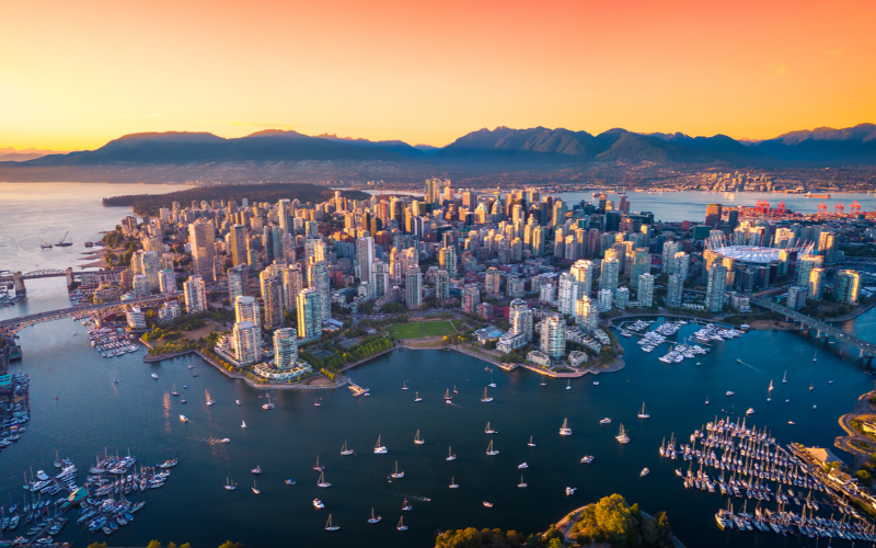all-in-one-vancouver-attractions-private-city-tour-covering-20-famous-attractions-in-one-day-800x500-1698039288.jpg
