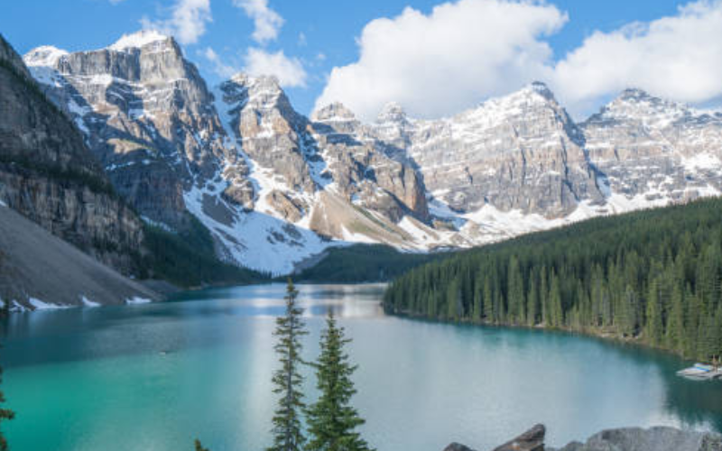 explore-summer-with-the-vancouver-rocky-mountains-trip-800x500-1698682464.jpg