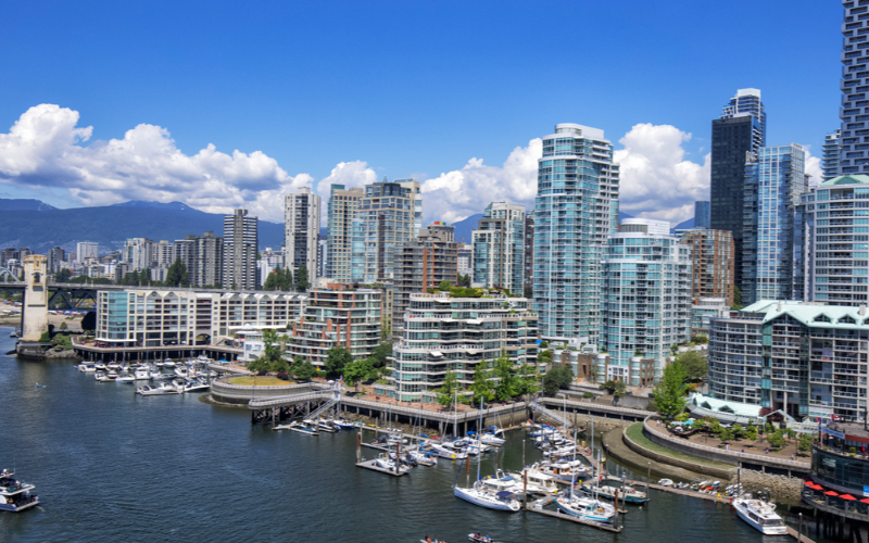 explore-vancouver-s-pre-cruise-shore-excursion-with-port-drop-off-800x500-1696507005.jpg