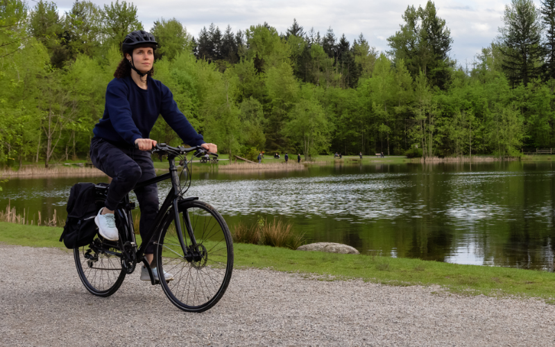explore-vancouver-s-rich-culture-and-natural-beauty-in-e-bike-tour-800x500-1699093443.jpg