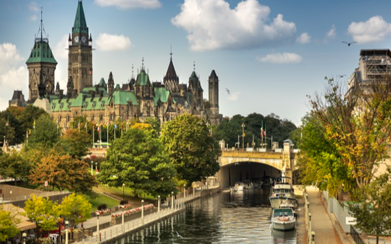 gems-surprises-a-walking-tour-of-ottawa-800x500-1691199748.jpg