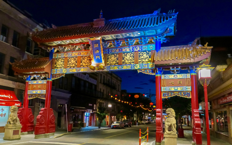 historical-chinatown-walking-tour-explore-the-town-and-enjoy-the-food-800x500-1699676335.jpg