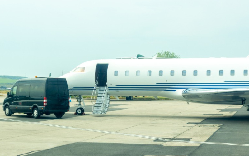 luxury-airport-transfer-niagara-iag-to-niagara-falls-canada-800x500-1697551616.jpg