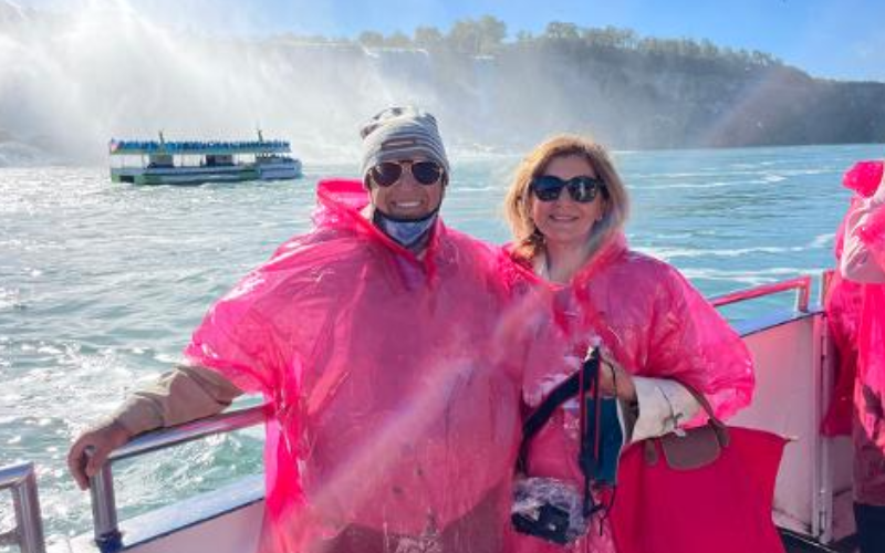 mississauga-to-niagara-falls-private-tour-upto-34-people-800x500-1743794077.jpg