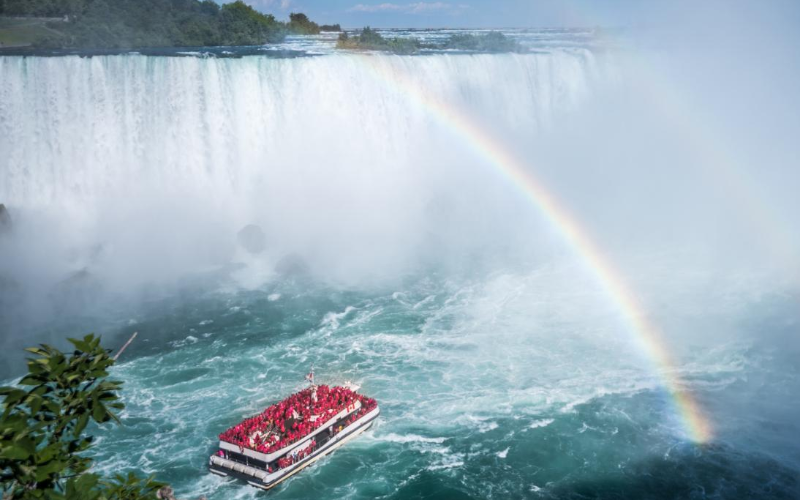niagara-falls-tour-from-toronto-800x500-1744208675.jpg