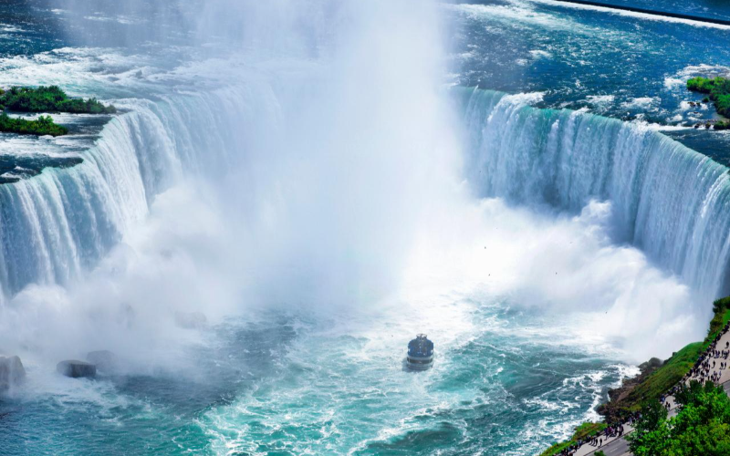 scarborough-to-niagara-falls-custom-private-tour-800x500-1744149616.jpg