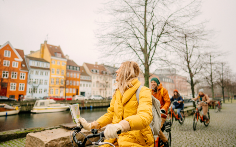 small-group-bike-tour-victoria-popular-bike-trails-to-explore-the-hidden-gems-in-the-city-800x500-1699259669.jpg