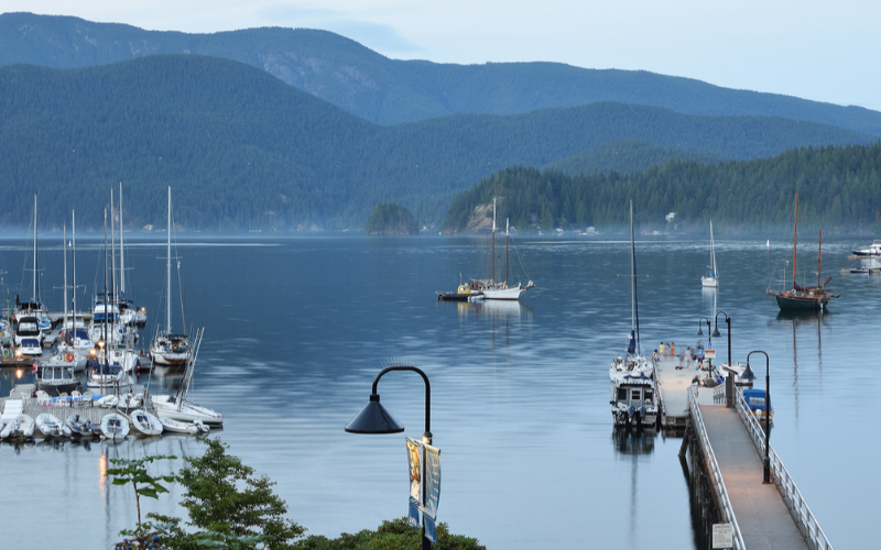 small-group-coastal-tour-in-vancouver-exploring-special-things--800x500-1699010302.jpg