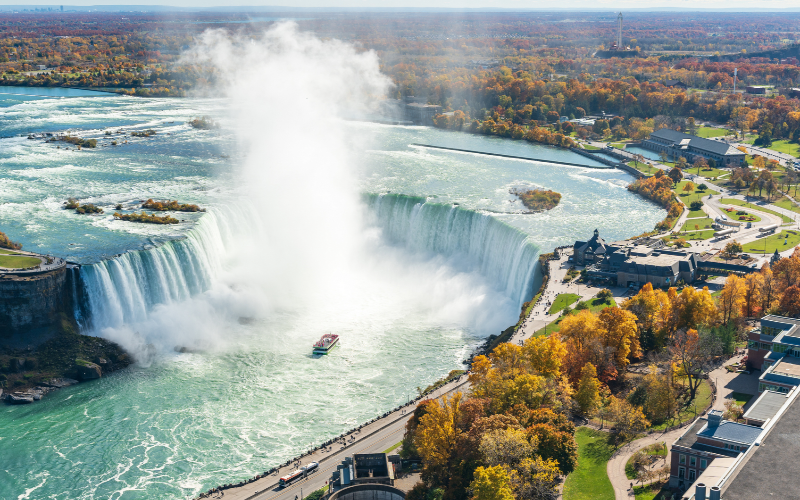 toronto-to-niagara-falls-canada-day-tour-800x500-1749834382.jpg