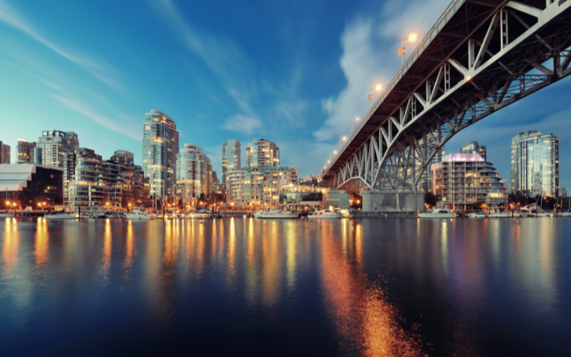 vancouver-local-guided-tour-explore-the-vancouver-city-for-unique-attractions-800x500-1699256486.jpg