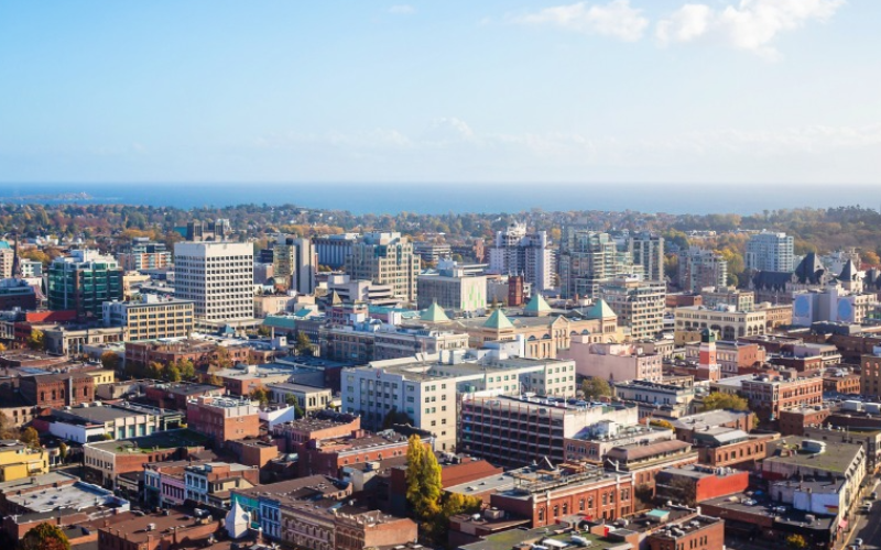 your-ultimate-guide-to-downtown-vancouver-to-victoria-coach-transfers-800x500-1697290207.jpg