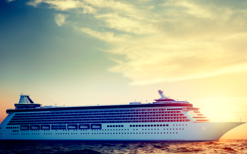 yvr-airport-to-canada-place-cruise-ship-terminal-port-transfer-a-perfect-way-to-enjoy-the-voyage-to-the-fullest-800x500-1698392363.jpg